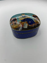 Load image into Gallery viewer, Souvenir Trinket Box
